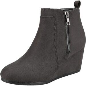 Dream Paris Faux Suede Side Zipper Closure Ankle Booties Wedge Heels Size 9